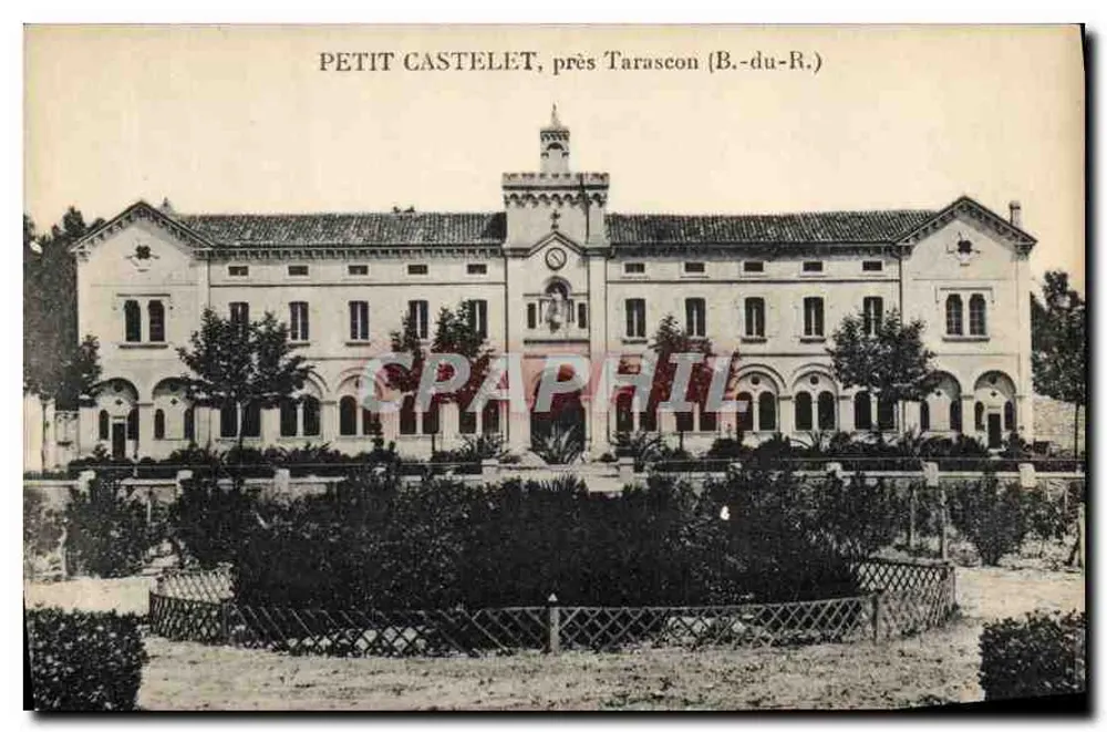 Pequeno Castelet, perto de Tarascon (B.-du-R.) — vista do edifício principal - Frente
