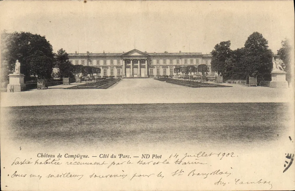 Castelo de Compiègne — Lado do Parque — ND Phot — 14 de julho de 1902 - Frente