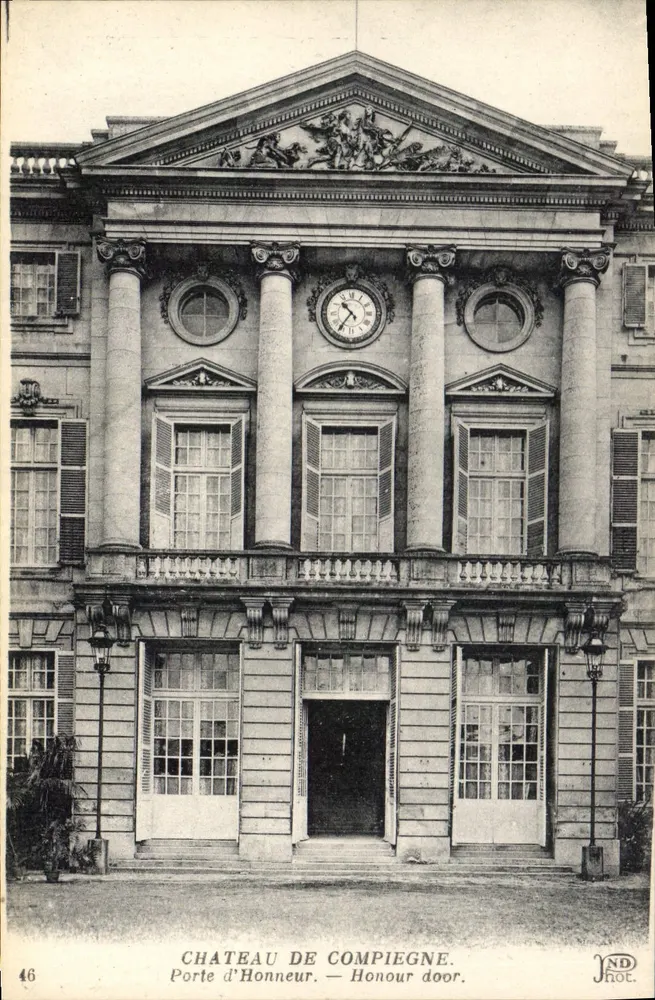 Castelo de Compiègne — Porta de Honra — NDHOT, n°46 - Frente