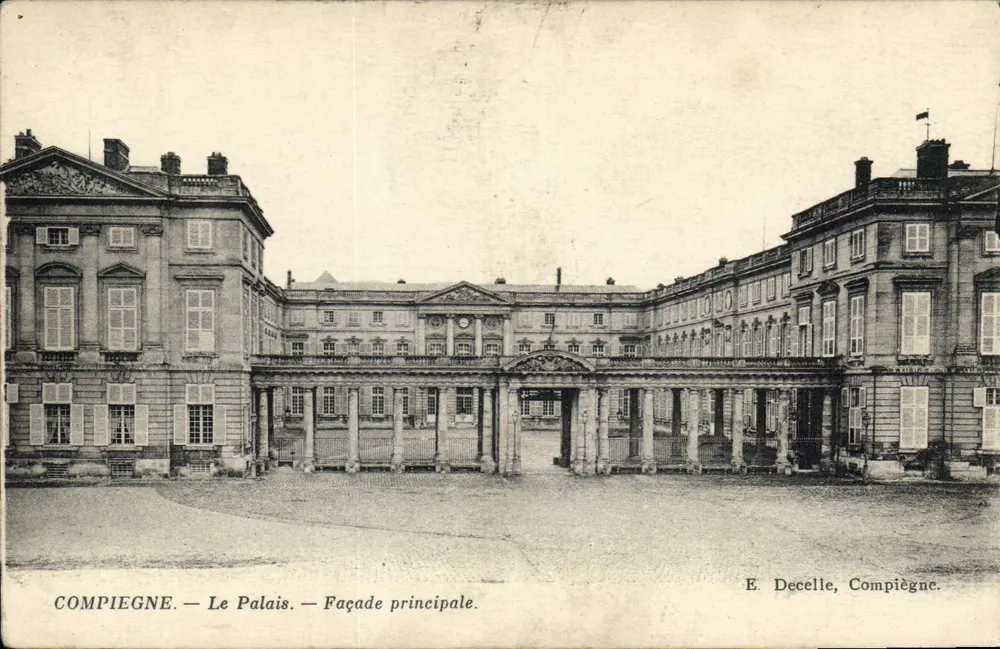 Compiègne — O Palácio — Fachada principal — E. Decelle, Compiègne - Frente