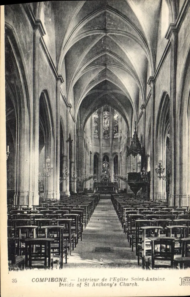 Compiègne — Interior da Igreja de São Antônio — NDH Photo - Frente