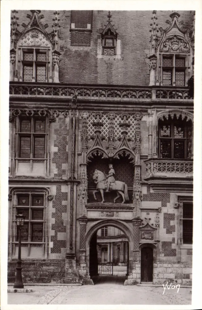 Schloss Blois - Flügel Louis XII, Der Portal — Kunstausgabe YVON, Paris - Vorderseite