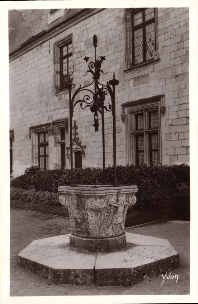 Schloss Chaumont-sur-Loire — Der Alte Brunnen — Edition d'Art YVON - Vorderseite