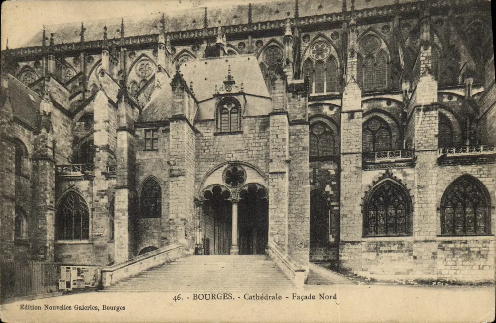 Bourges - Catedral - Fachada Norte — Edição Nouvelles Galeries, Bourges, n°46 - Frente