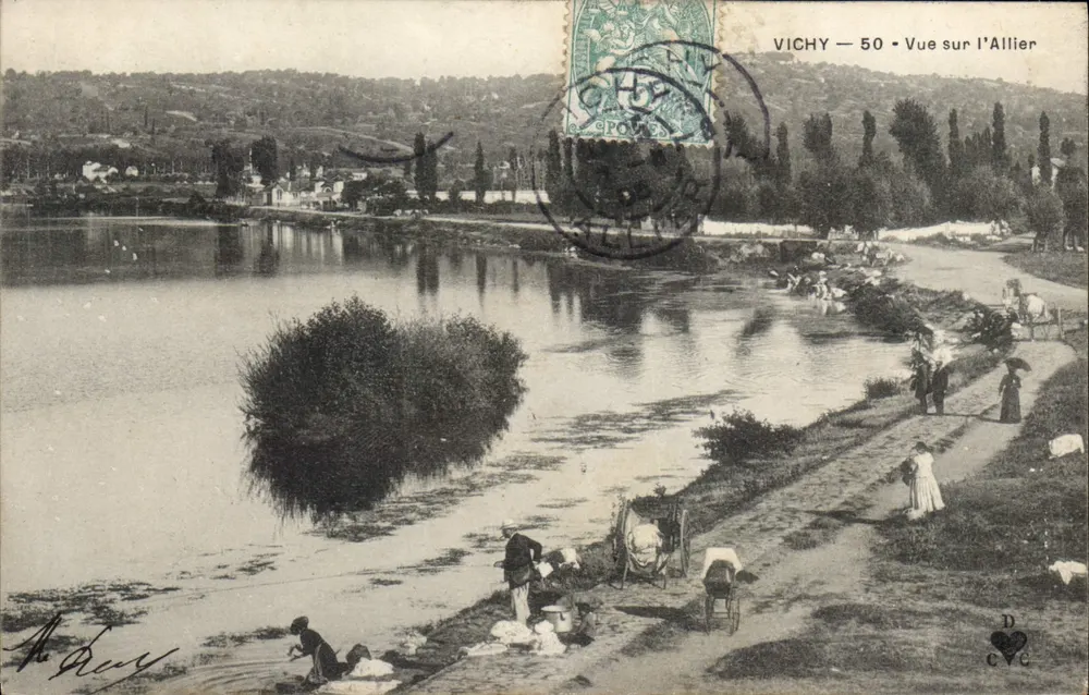 Vichy — 50 — Blick auf die Allier — Verleger D. C. V. C. - Vorderseite