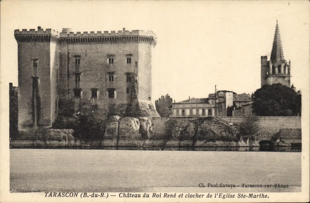 TARASCON (B.-du-R.) — Schloss des Königs René und Turm der Kirche Sainte-Marthe — Cl. Paul Savoye - Tarascon-sur-Rhône - Vorderseite