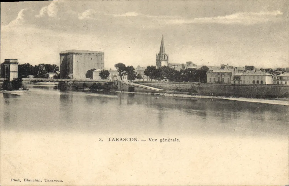 Tarascon — Vista geral — Fot. Blanchin, Tarascon - Frente