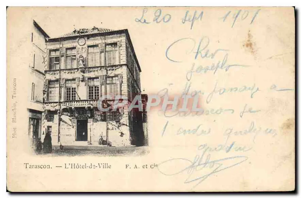 Tarascon — O Hotel de Ville — Fot. Blanchin, Tarascon - Frente