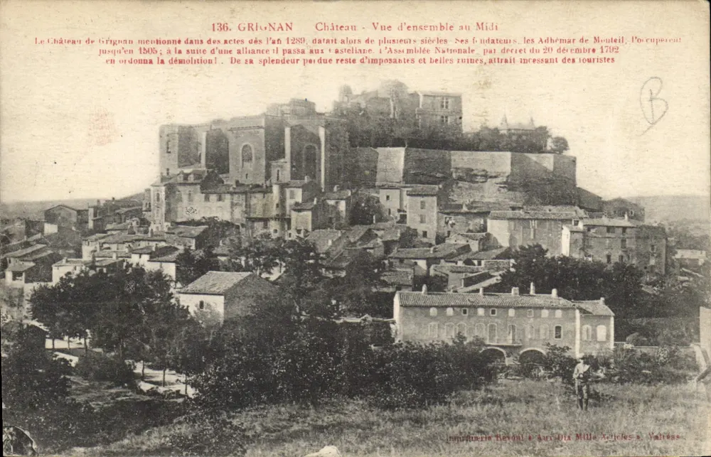 Griouan - Castelo - Vista Geral para o Sul — Impressora Revont & Aux Dix Mille Articles em Valence - Frente