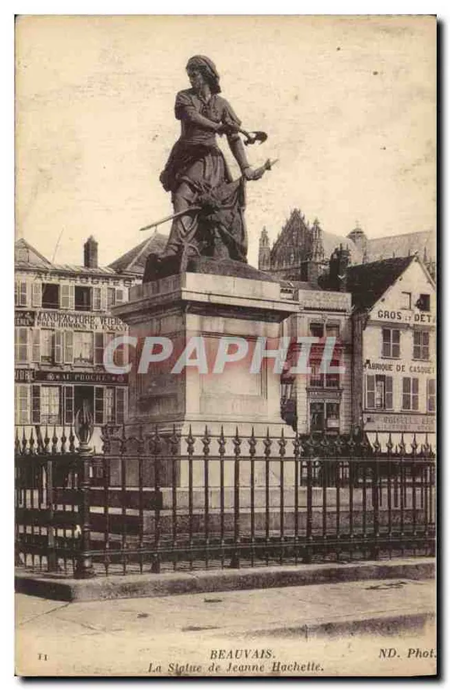Beauvais — A Estátua de Jeanne Hachette — ND. Fotografia - Frente