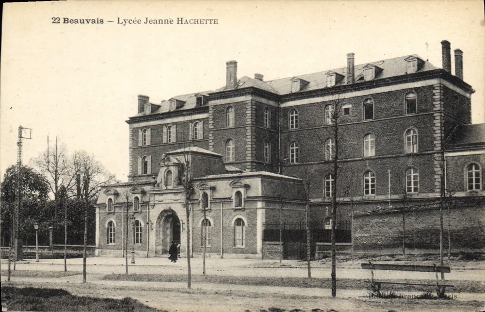 Beauvais — Lycée Jeanne Hachette — Editor: Imprimerie Française Paris - Frente