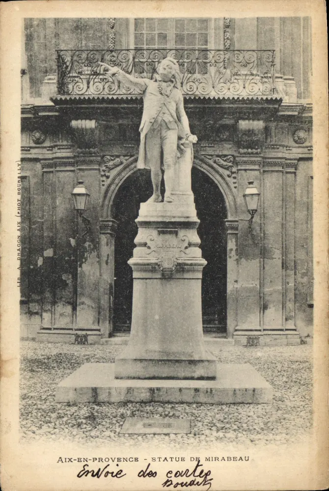 Aix-en-Provence — Estátua de Mirabeau — Livraria Dragon Aix (Fot. Bournely) - Frente
