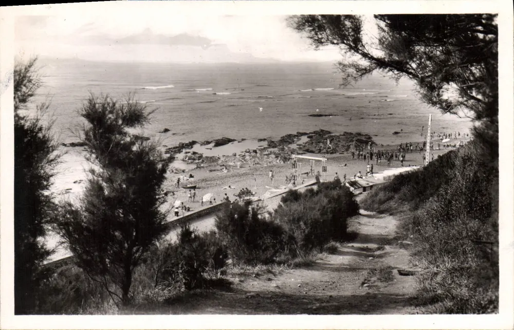 A Praia e a Descida para a Praia — Guéthary — Ed. Guéthary, n° 110 - Frente