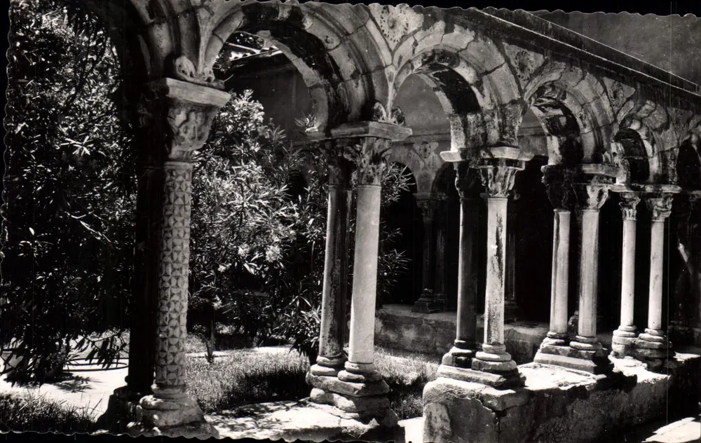 Cité du Roy René — Le Cloître de la Cathédrale Saint-Sauveur — Société Éditions de France - Vorderseite