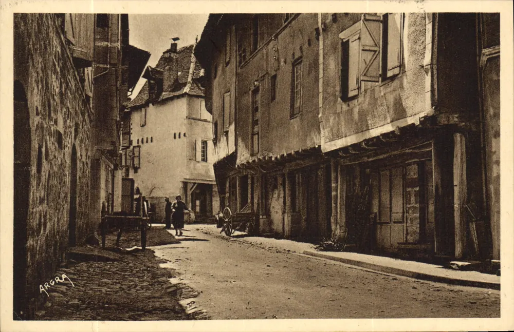 Beaulieu-sur-Dordogne — Straße der alten Häuser — Les Arts Graphiques, Toulouse - Vorderseite