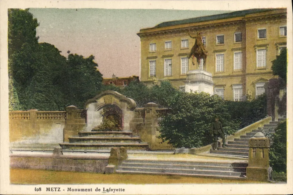 Metz - Monument de Lafayette — editor E. Jit. Ch. Fischer, n° 108 - Frente