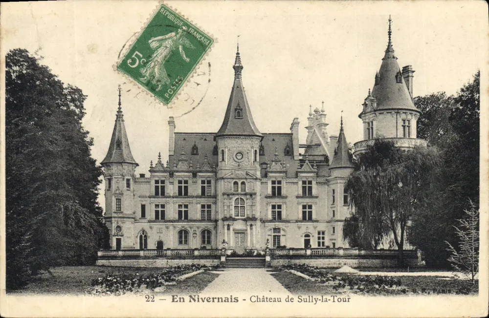 Schloss Sully-La-Tour — In Nivernais — Unbekannter Verlag, Nr. 22 - Vorderseite