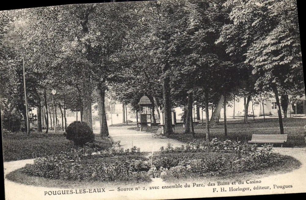 Pouguès-les-Eaux — Quelle Nummer 2, mit Park, Bädern und Casino — F. H. Horloger, Verlag, Pouguès - Vorderseite