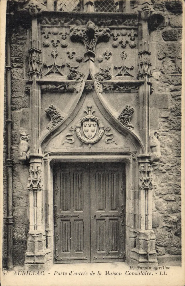 Aurillac - Porta de entrada da Casa Consular — H. Turpin Aurillac - LL - Frente