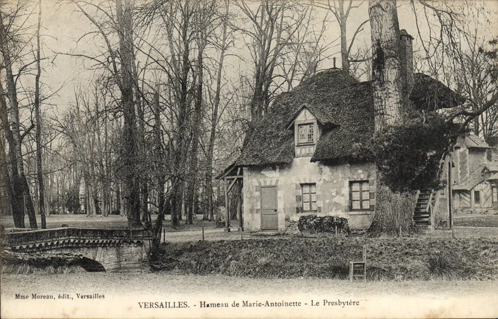 Versailles - Hameau de Marie-Antoinette - Das Presbytér - Vorderseite