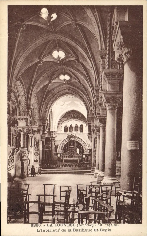 Innenraum der Basilika St Régis — La Louvesc (Ardèche) — H. 1056 m. — Edition Pay - Vorderseite