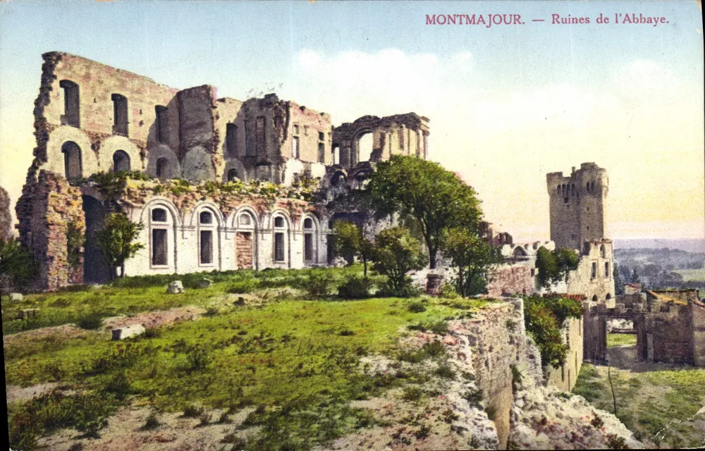 Montmajour — Ruínas da Abadia - Frente