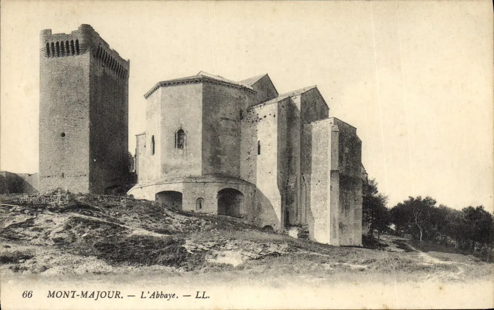 Montmajour — A Abadia — LL. — n°66 - Frente