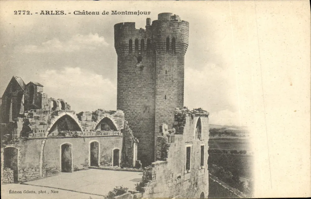Arles - Castelo de Montmajour — Edição Giletta, fot. Nice, n° 2772 - Frente