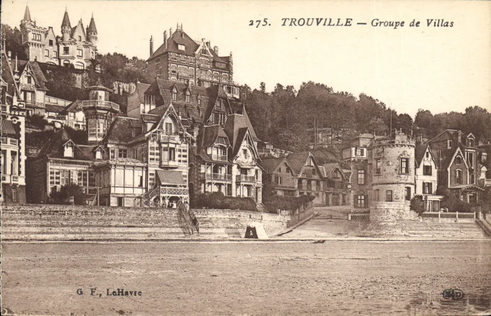 Trouville — Grupo de Villas — G. F., Le Havre - Frente