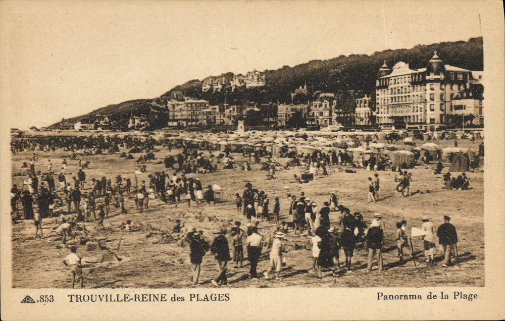 Trouville-Reine des Plages — Panorama der Strand — Verlag A.R. n°853 - Vorderseite