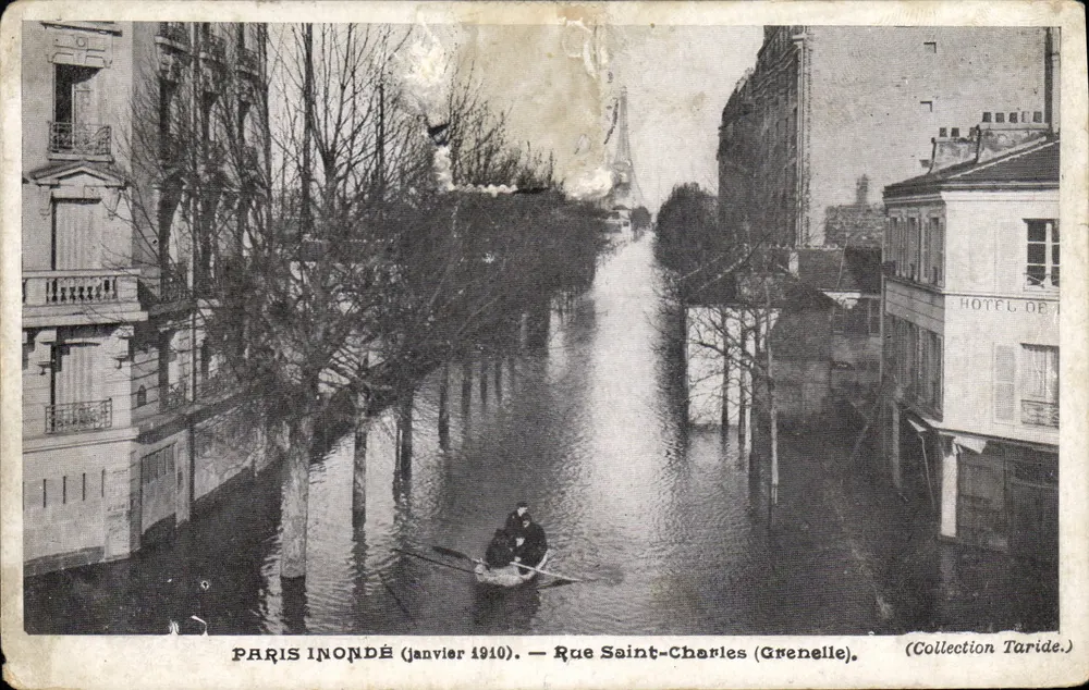 Paris überschwemmt (Januar 1910) — Rue Saint-Charles (Grenelle) — Collection Taride - Vorderseite
