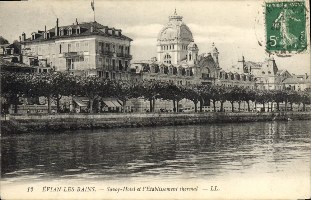 ÉVIAN-LES-BAINS — Savoy-Hotel und das Thermalbad — LL. - Vorderseite