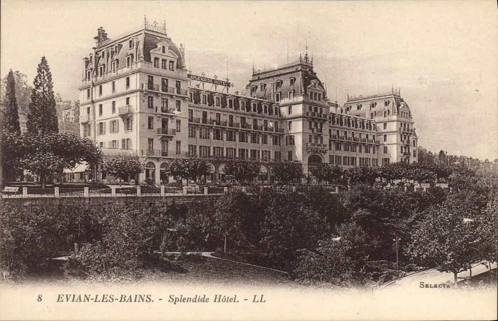 Evian-les-Bains — Splendide Hôtel — Selecta - Frente