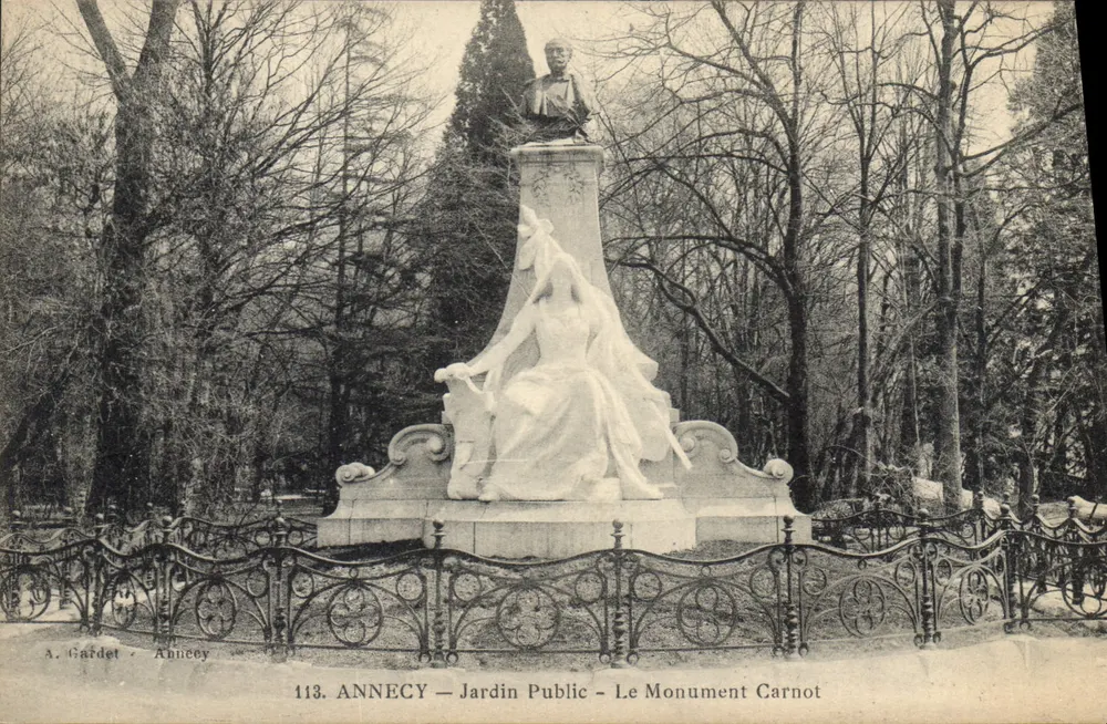 ANNECY — Jardin Public — Der Carnot-Brunnen — A. Gardet — n°113 - Vorderseite