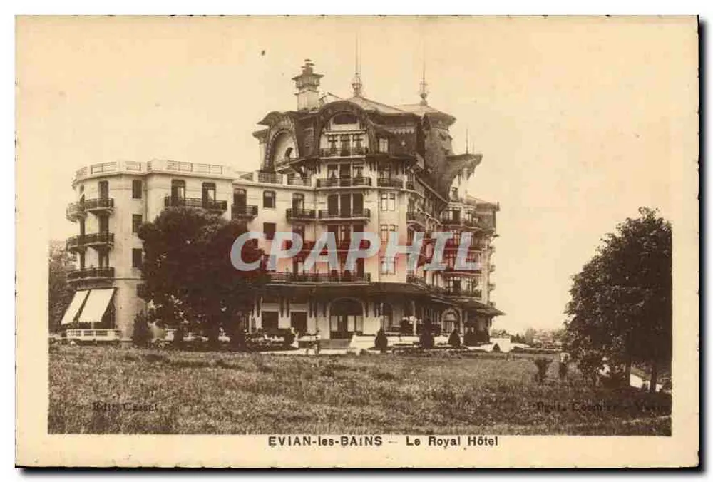 EVIAN-les-BAINS — El Hotel Royal — Foto Coubier - Anverso