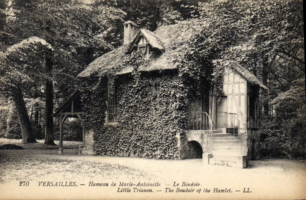 Versailles — Hameau de Marie-Antoinette — Le Boudoir - Vorderseite