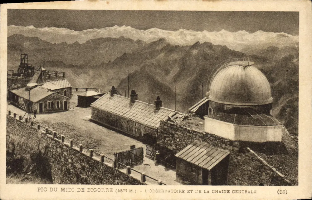 Pic du Midi de Bigorre (2877 m.) — Das Observatorium und die Zentralkette — (28) — Verlag: Héjagrevure, Labouche-Flores, Toulouse - Vorderseite
