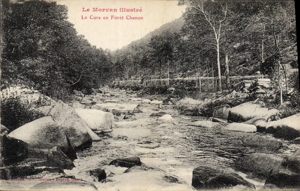 La Cure na Floresta Chenue — O Morvan ilustrado — Gervais, editor, Saulieu - Reprod. Interd. - Frente