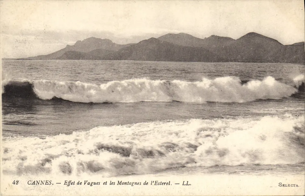 CANNES — Effekt der Wellen und die Berge des Esterel — LL. — Selecta - Vorderseite