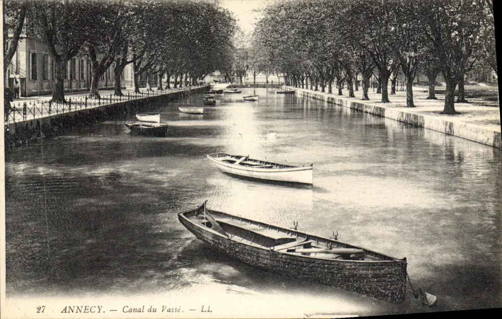 Annecy — Canal do Vassé — LL - Frente