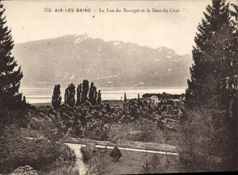Aix-les-Bains — O Lago do Bourget e a Dente do Gato — Editor não identificado, n° 352 - Frente