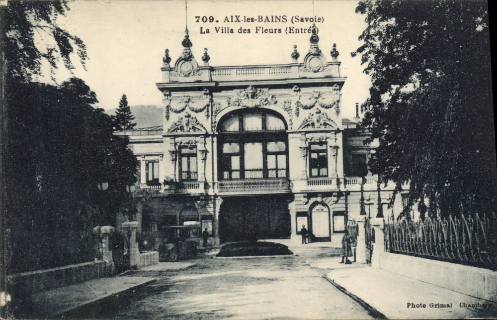 AIX-les-BAINS (Savoie) — Die Villa des Fleurs (Eingang) — Photo Grimal Chamberg, n°709 - Vorderseite