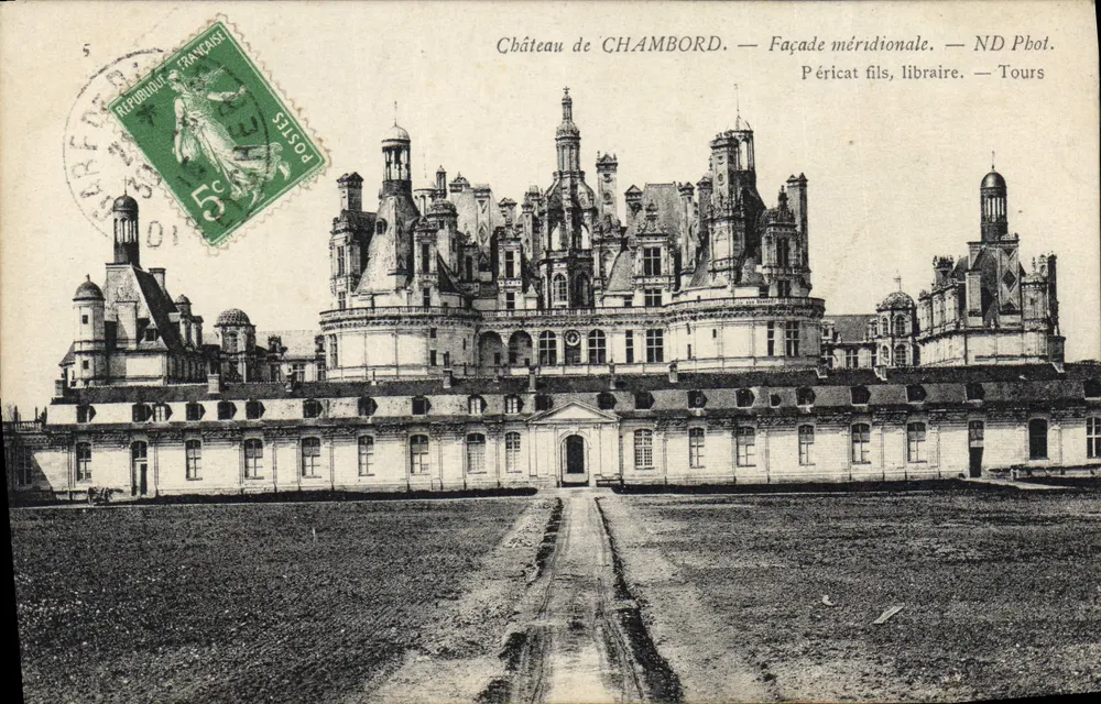 Castelo de CHAMBORD — Fachada meridional — ND Fot. Péricat filho, livreiro — Tours - Frente