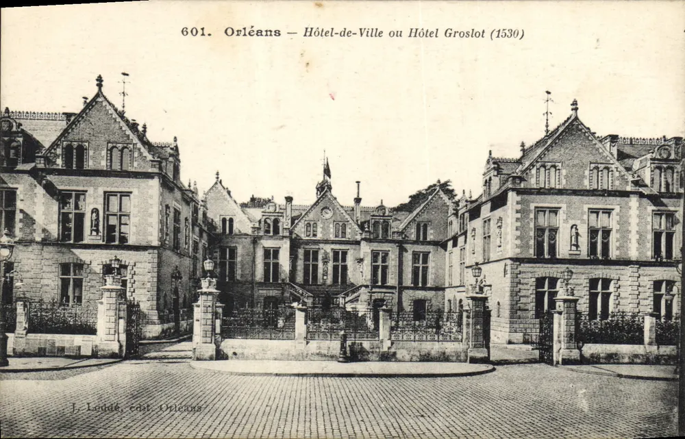 Orléans — Rathaus oder Hotel Groslot (1530) — J. Laddé, Verlag Orléans, Nr. 601 - Vorderseite
