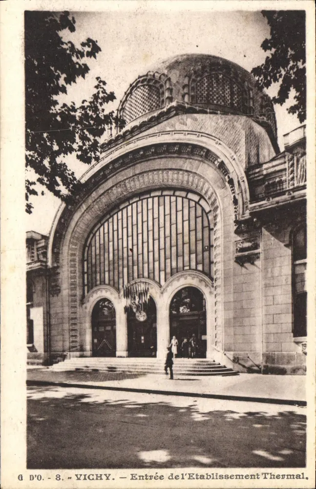 Vichy — Invoer van het thermaal complex — G. D'O. - 8 - Voorkant