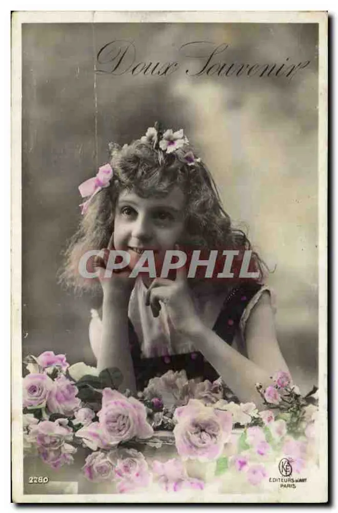 « Doux Souvenir » — fillette aux roses — carte fantaisie colorisée — éd. K.F., Paris, n° 2780 - Frente