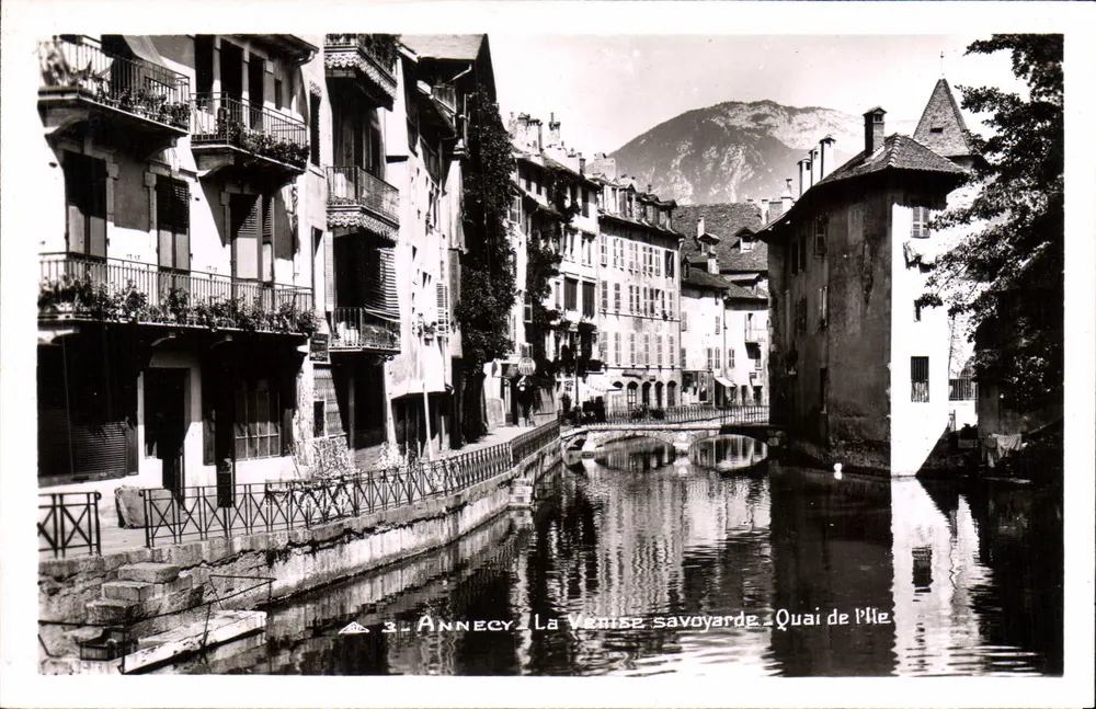 Annecy — Die savoyardische Venedig. Quai de l'Île — Verlag 'Red-Photo' P. P. Strasbourg - Vorderseite