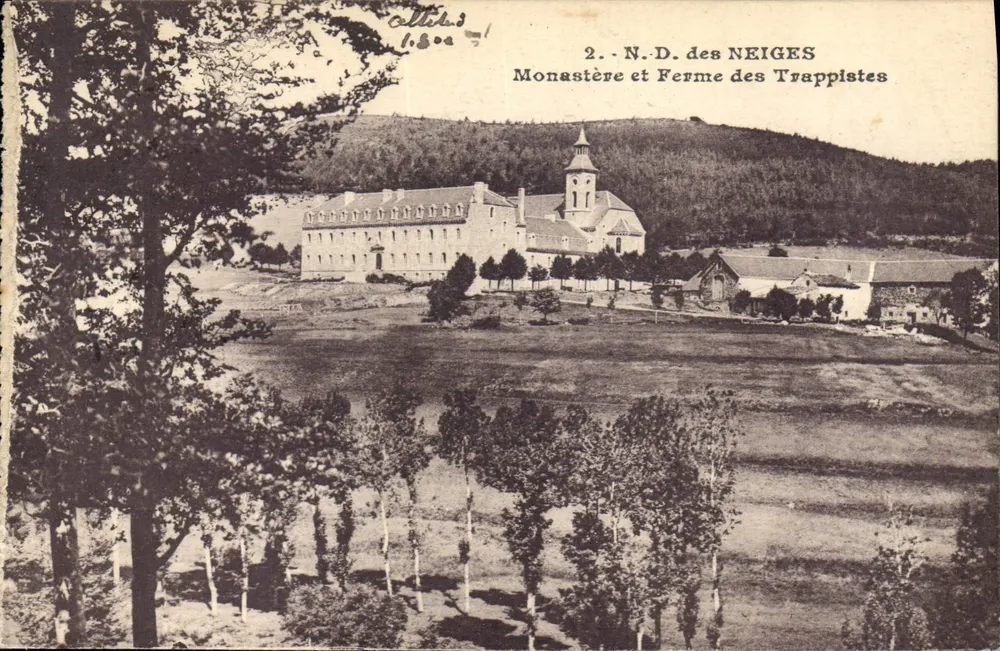 N.D. des Neiges — Kloster und Trappistenfarm — Allèdes - Vorderseite