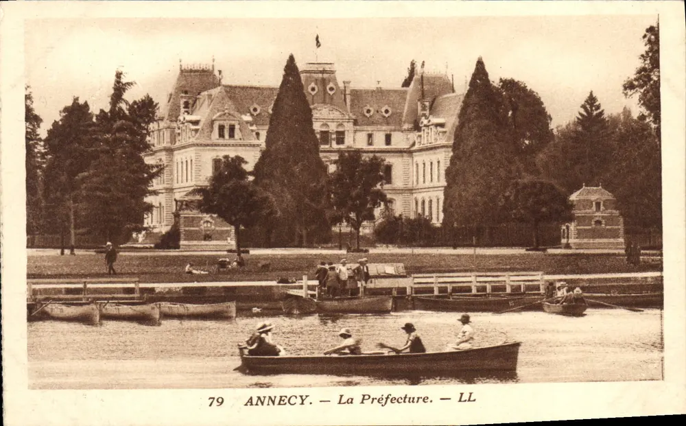 Annecy — A Prefeitura — LL - Frente