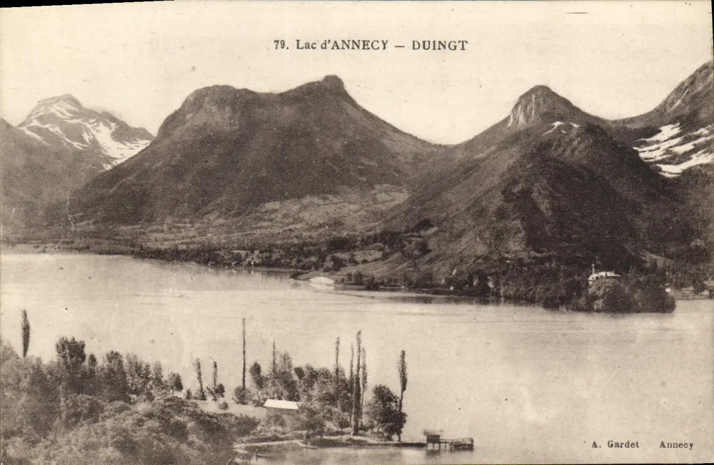 Lago de Annecy — Duingt — A. Gardet Annecy - Frente